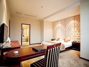Bauhinia Hotel - Fenghua Xikouzhen Εξωτερικό φωτογραφία